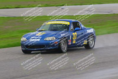 media/Jan-14-2023-CalClub SCCA (Sat) [[d2757389b8]]/Group 7/Qualifying (Front Straight)/